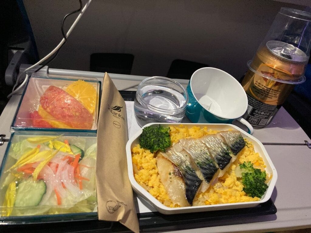 スリランカ航空機内食（夕食）